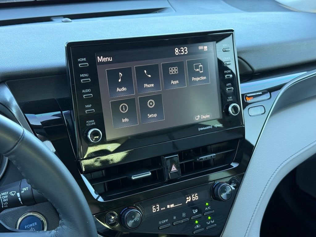 2024 Toyota Camry Hybrid SE