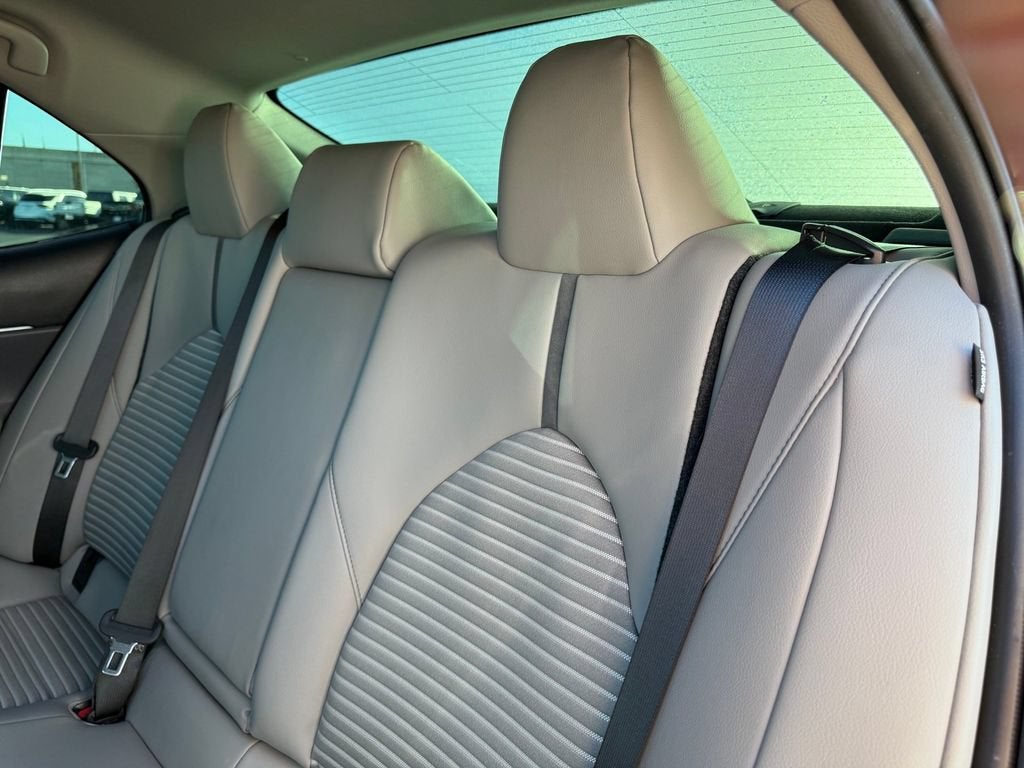2024 Toyota Camry Hybrid SE