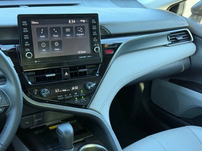 2024 Toyota Camry Hybrid SE