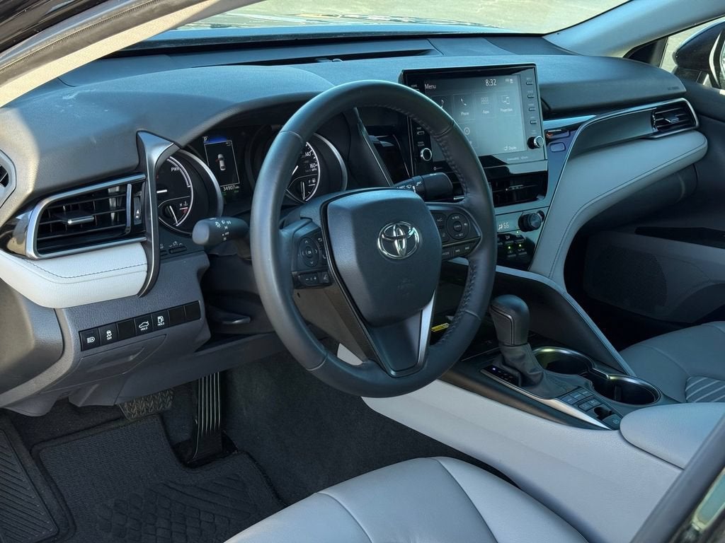 2024 Toyota Camry Hybrid SE