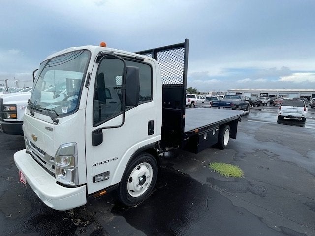 2024 Chevrolet Low Cab Forward 4500 Base