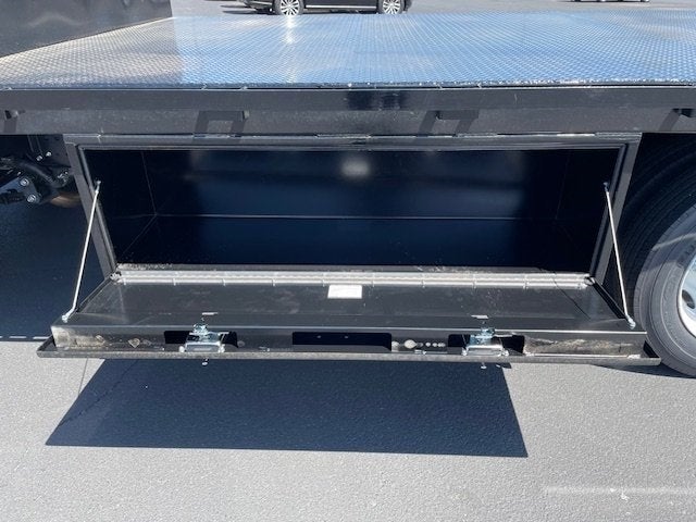 2024 Chevrolet Low Cab Forward 4500 Base