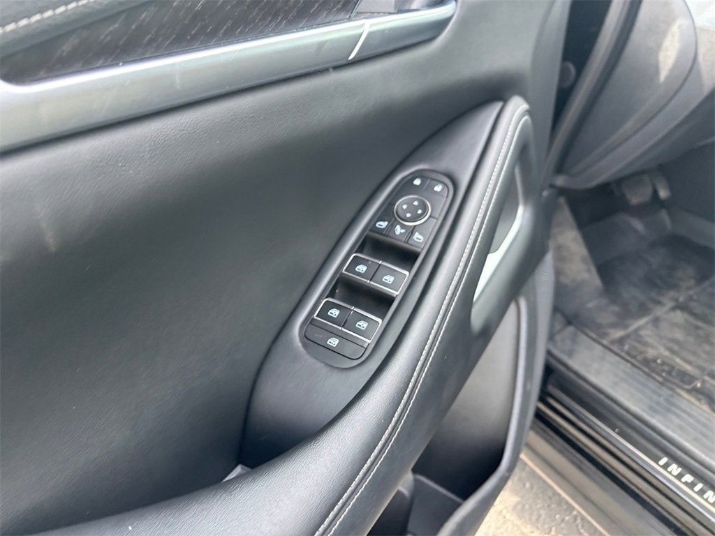 2023 INFINITI QX60 SENSORY