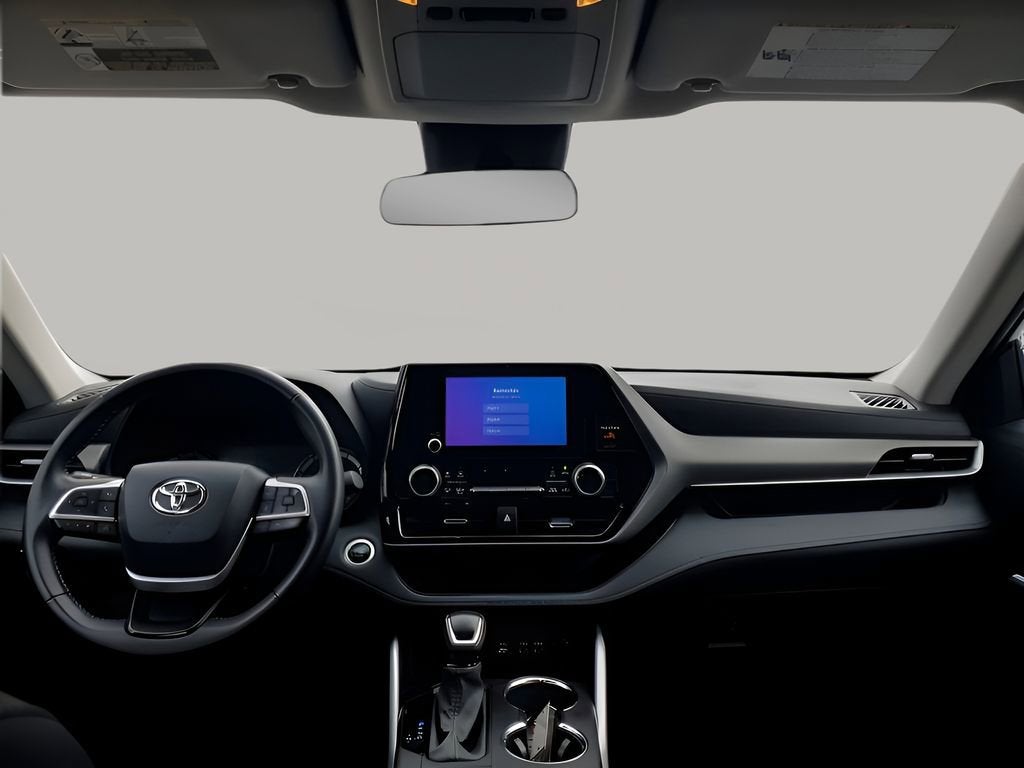 2025 Toyota Highlander LE
