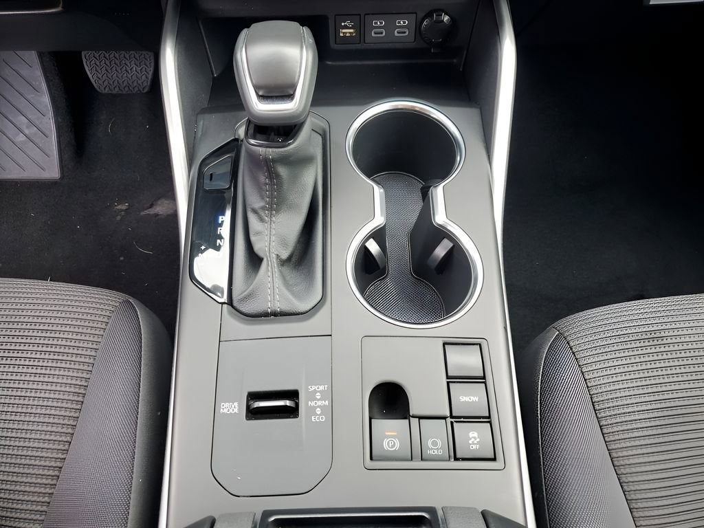 2025 Toyota Highlander LE