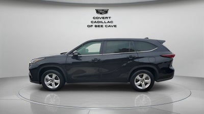 2025 Toyota Highlander LE