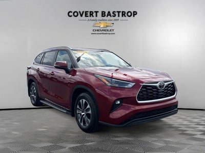 2024 Toyota Highlander LE