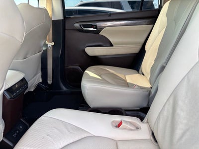 2021 Toyota Highlander Limited