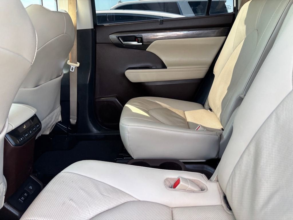 2021 Toyota Highlander Limited