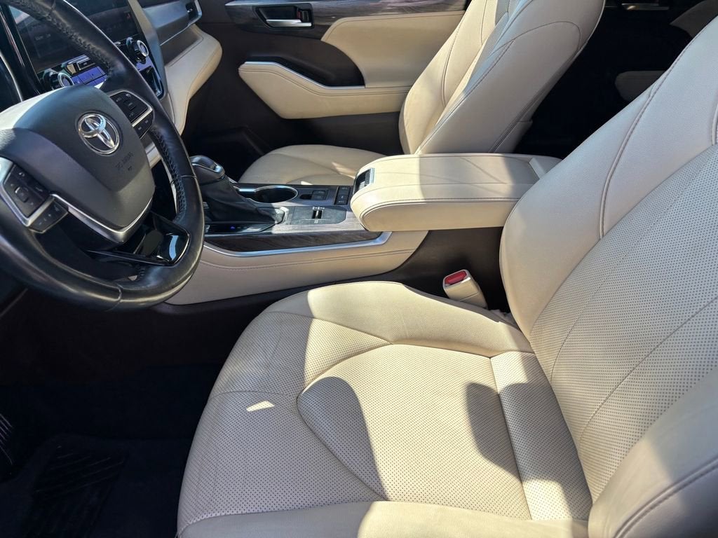 2021 Toyota Highlander Limited