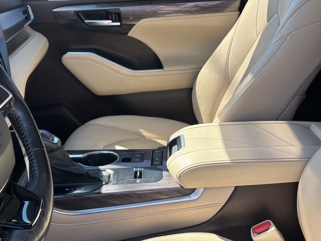 2021 Toyota Highlander Limited