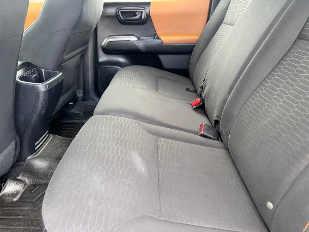 2017 Toyota Tacoma SR5