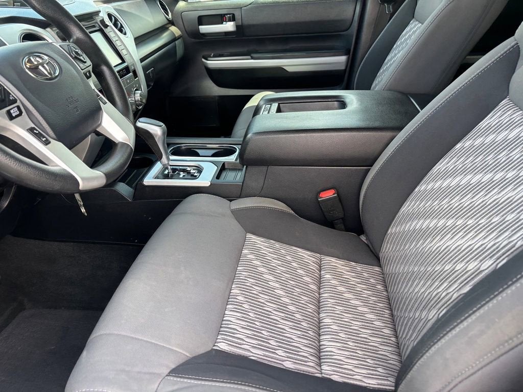 2019 Toyota Tundra 4WD SR5
