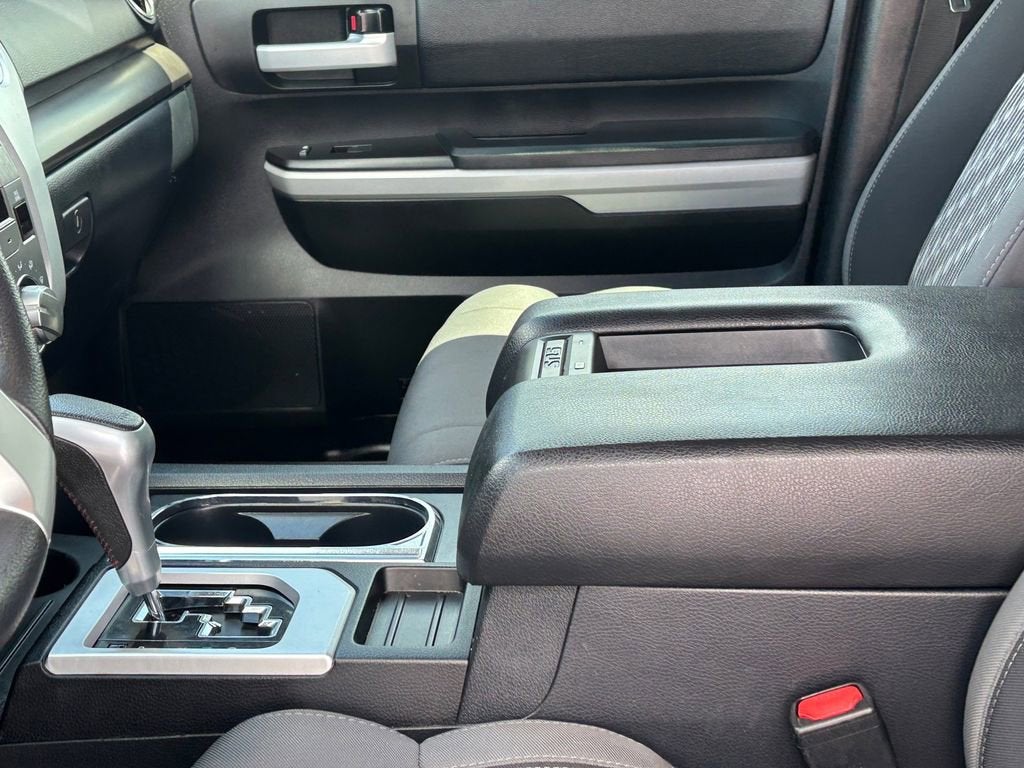2019 Toyota Tundra 4WD SR5
