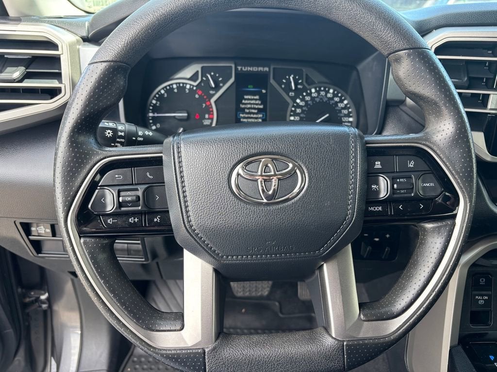 2022 Toyota Tundra 4WD SR5