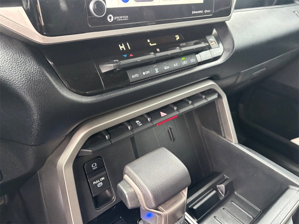 2023 Toyota Tundra 4WD SR5