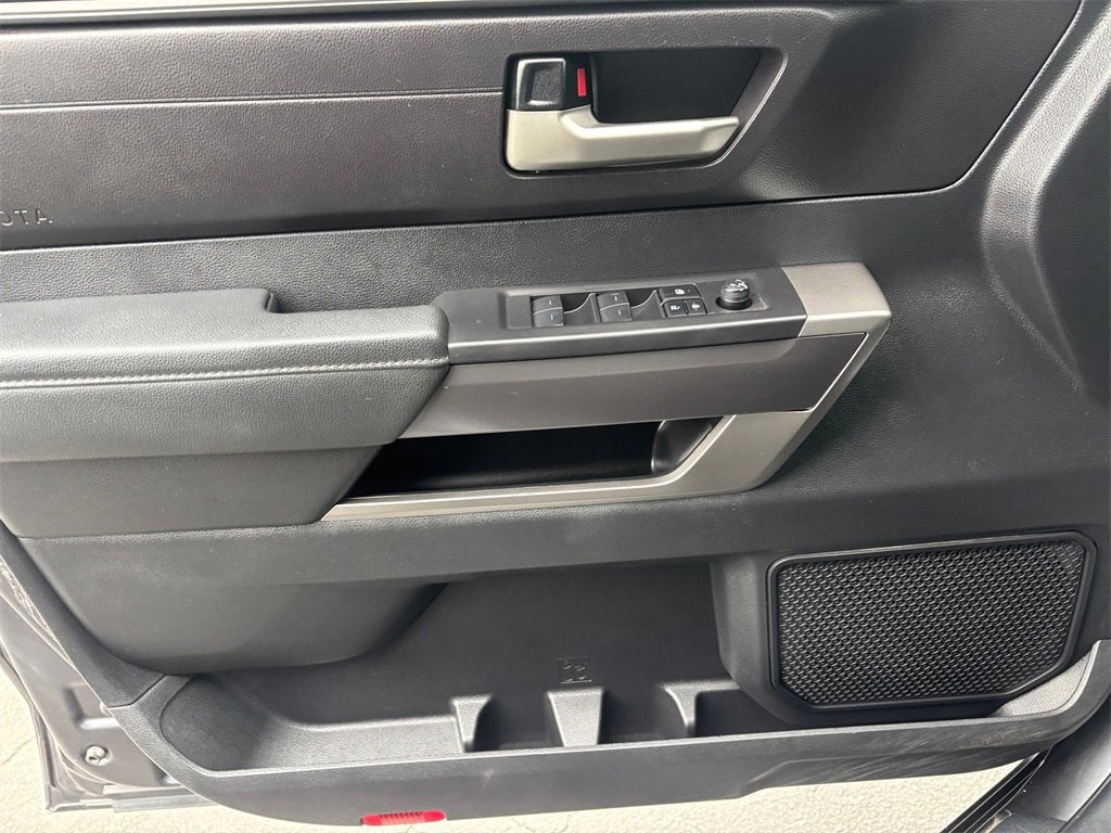 2023 Toyota Tundra 4WD SR5