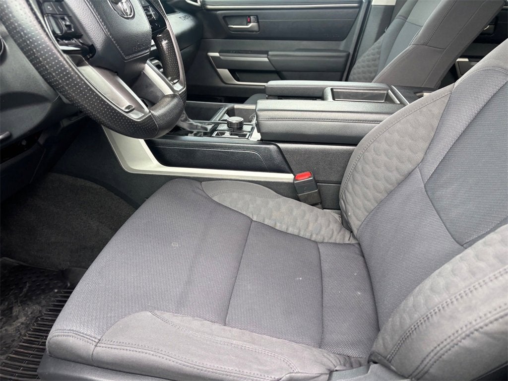 2023 Toyota Tundra 4WD SR5