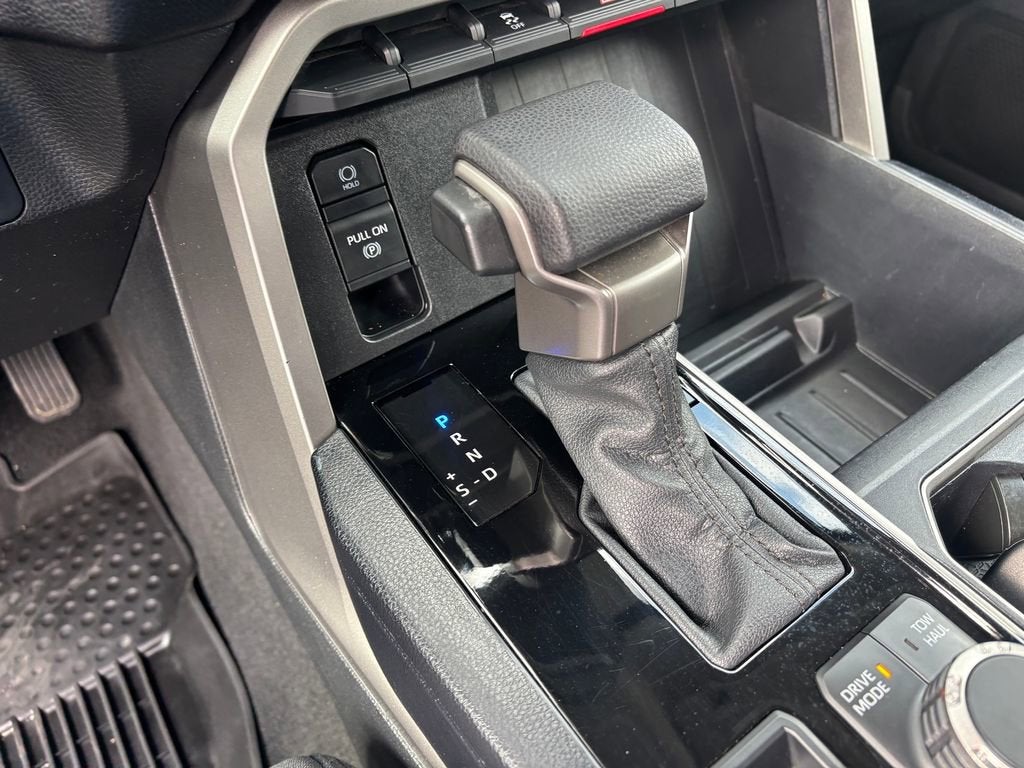 2023 Toyota Tundra 4WD SR5