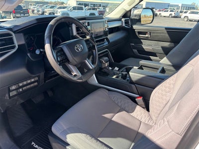 2023 Toyota Tundra 4WD SR5