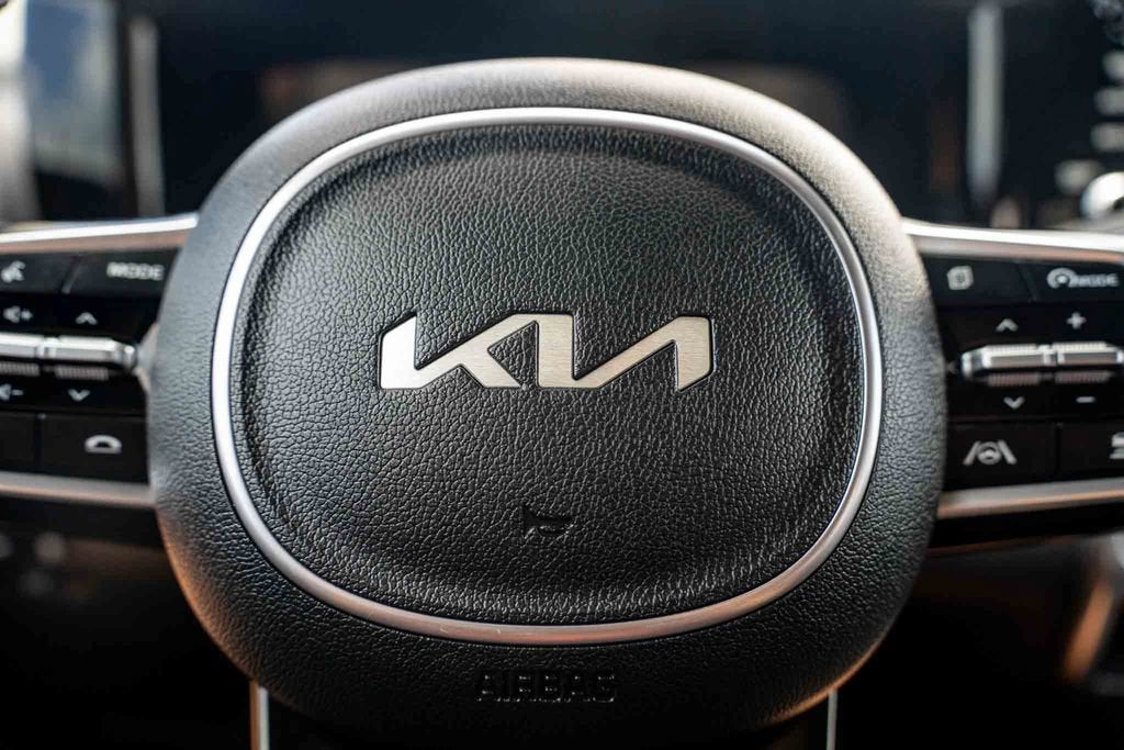 2023 Kia Sorento X-Line EX
