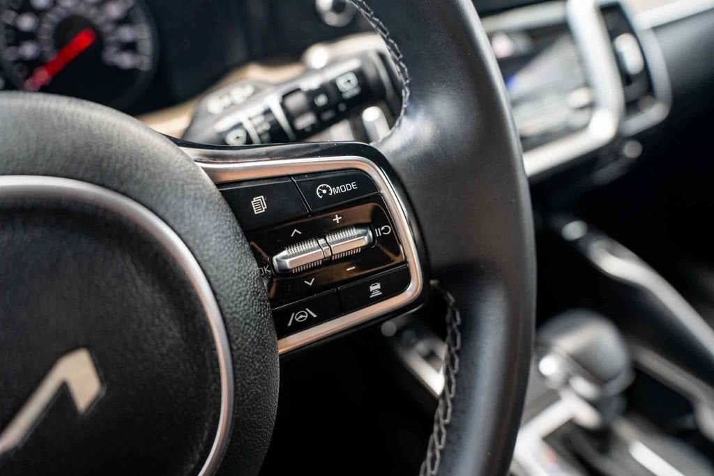 2023 Kia Sorento X-Line EX