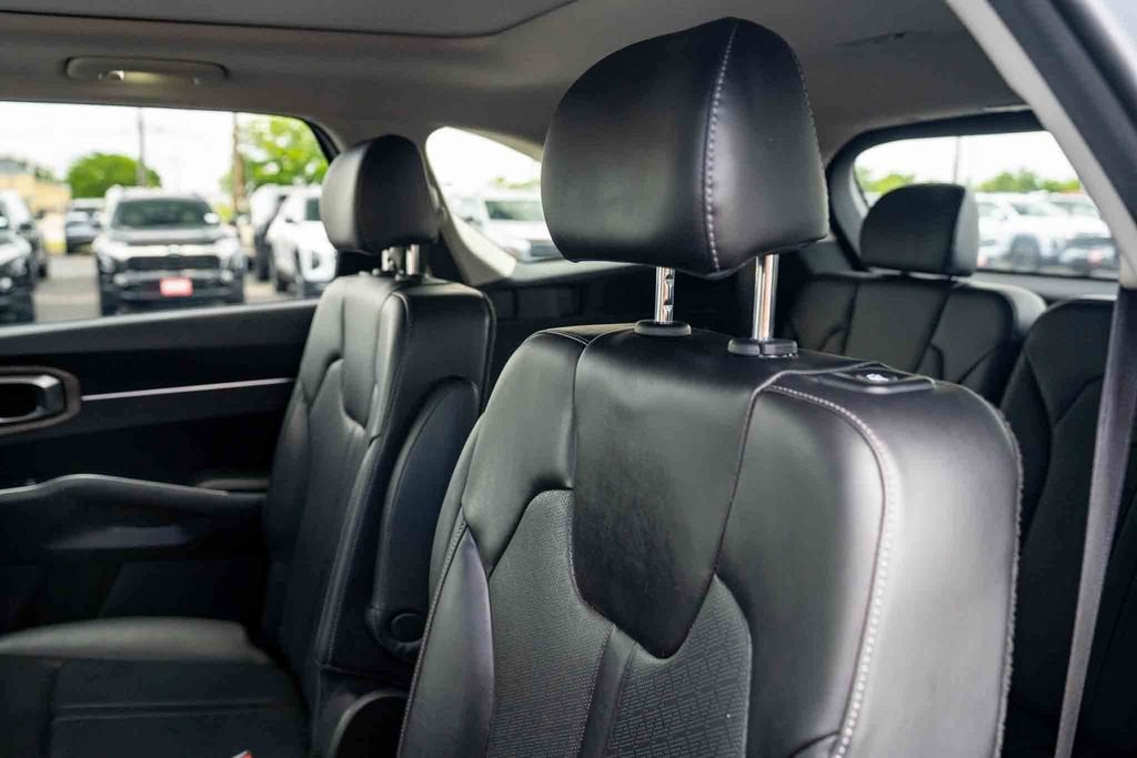 2023 Kia Sorento X-Line EX