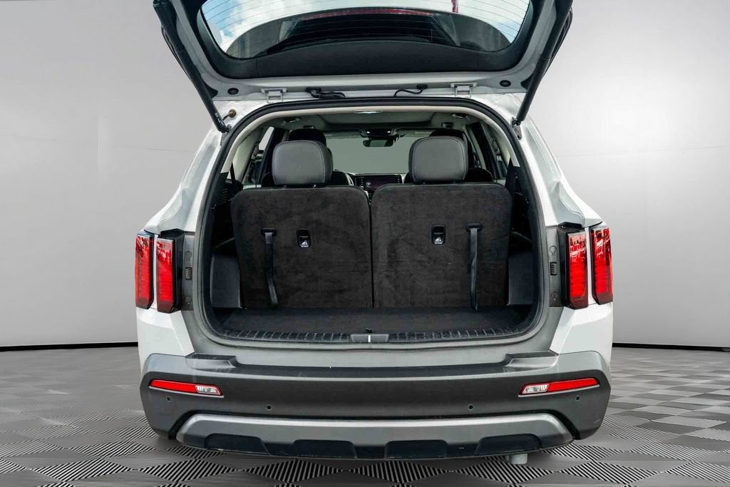 2023 Kia Sorento X-Line EX