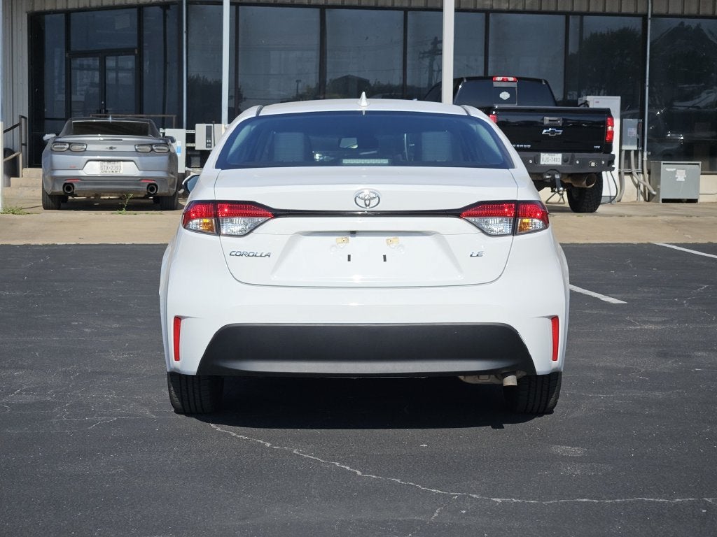 2025 Toyota Corolla LE