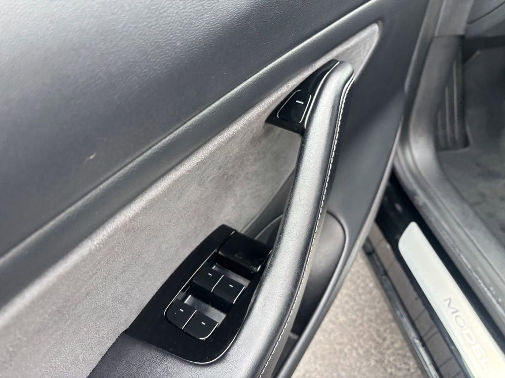 2018 Tesla Model 3 Mid Range