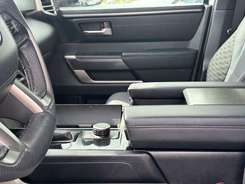 2025 Toyota Sequoia SR5