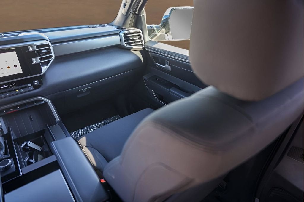 2025 Toyota Sequoia SR5