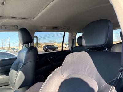 2024 INFINITI QX80 LUXE