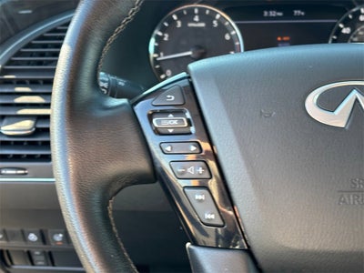 2024 INFINITI QX80 LUXE