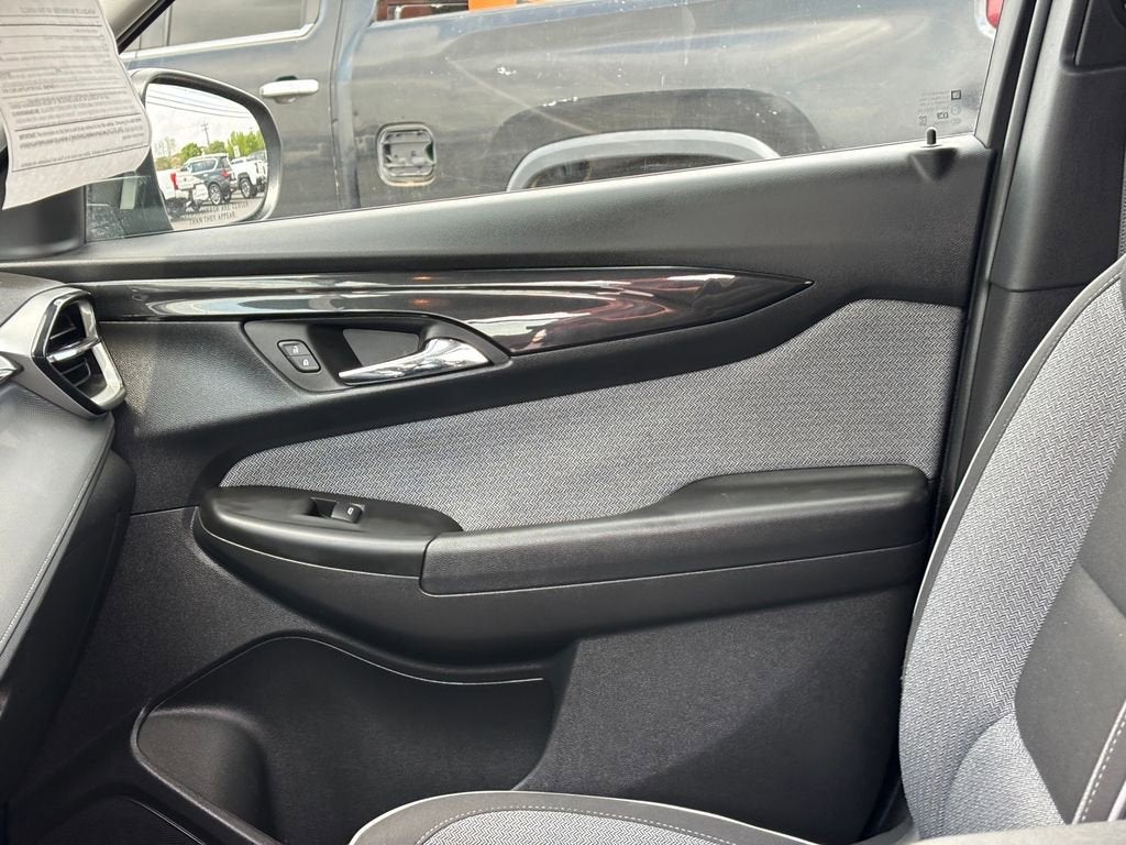 2025 Chevrolet Trailblazer LS