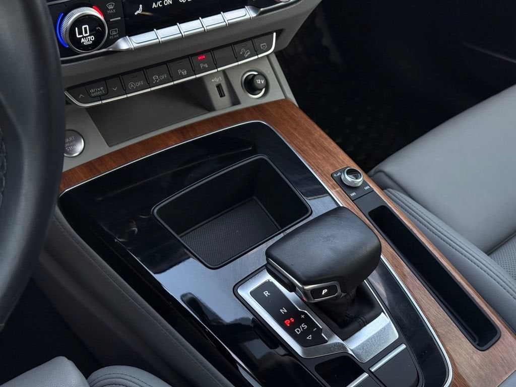 2022 Audi Q5 Prestige 45 TFSI S line quattro S tronic