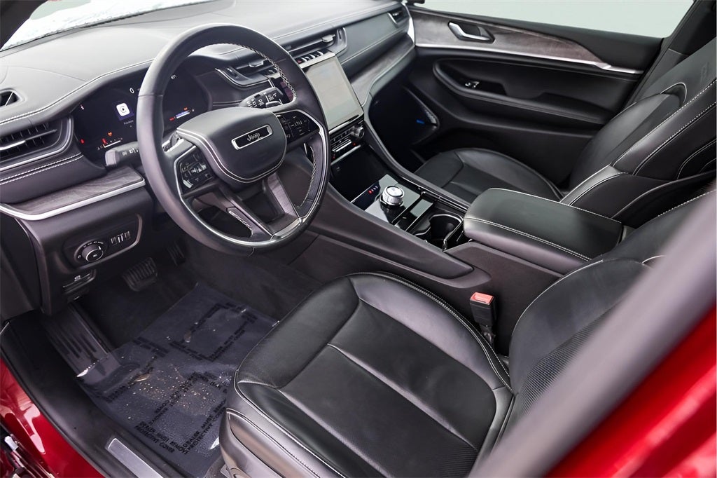 2022 Jeep Grand Cherokee Overland