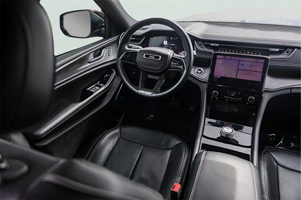 2022 Jeep Grand Cherokee Overland