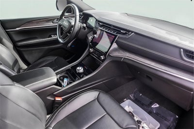 2022 Jeep Grand Cherokee Overland