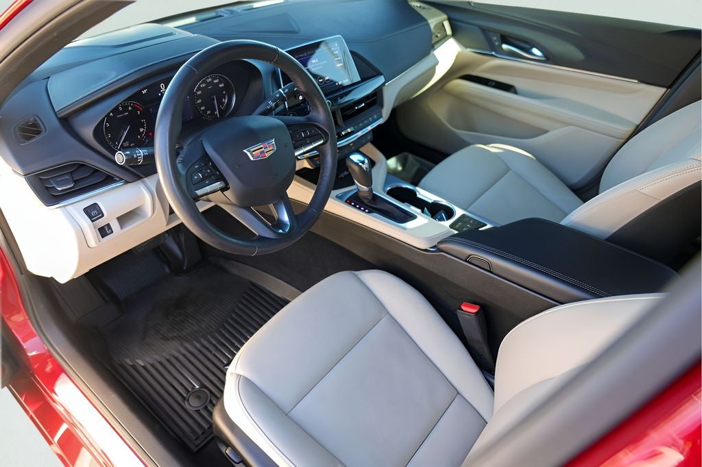 2024 Cadillac CT4 Premium Luxury