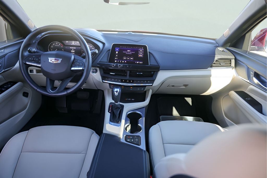2024 Cadillac CT4 Premium Luxury