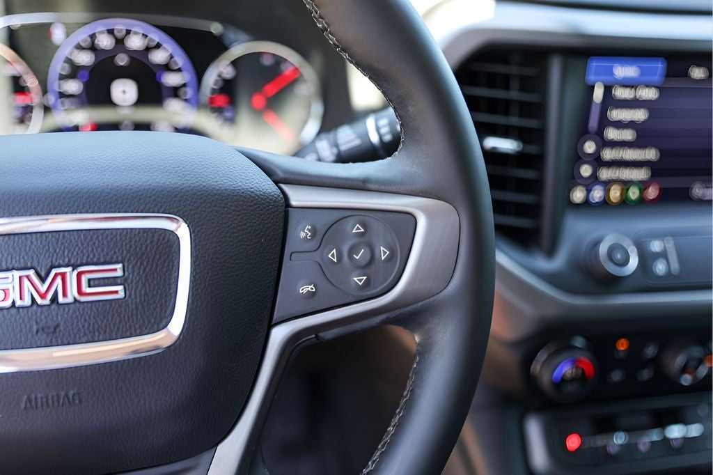 2023 GMC Acadia AT4