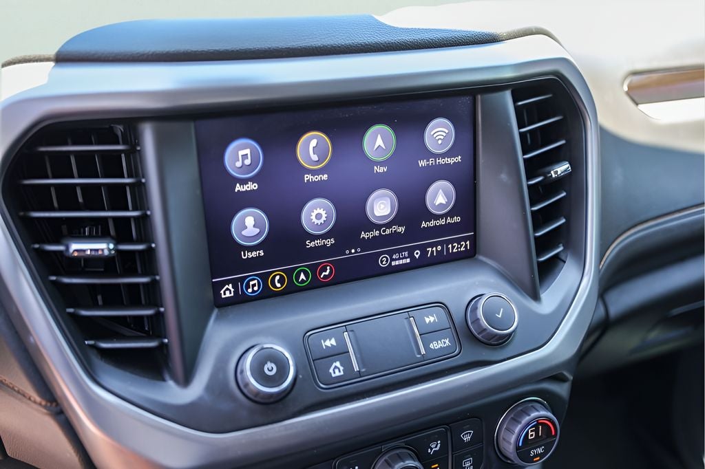 2023 GMC Acadia AT4