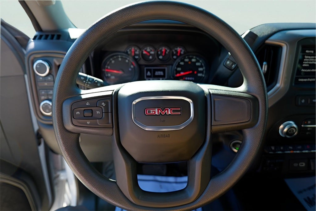 2024 GMC Sierra 2500HD Pro