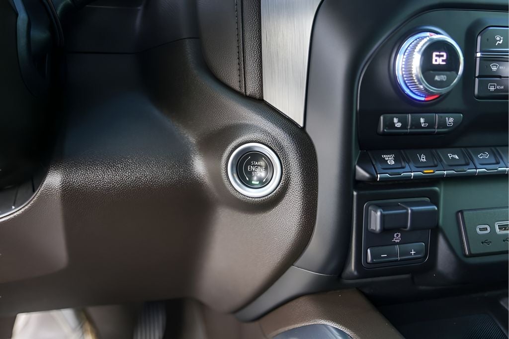 2023 GMC Sierra 2500HD Denali