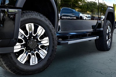 2025 GMC Sierra 2500HD Denali