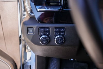 2025 GMC Sierra 3500HD SLT