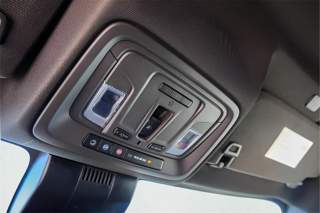 2025 GMC Sierra 3500HD SLT