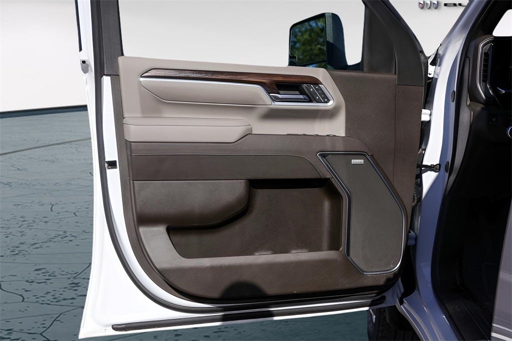 2025 GMC Sierra 3500HD SLT