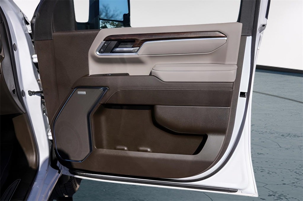 2025 GMC Sierra 3500HD SLT